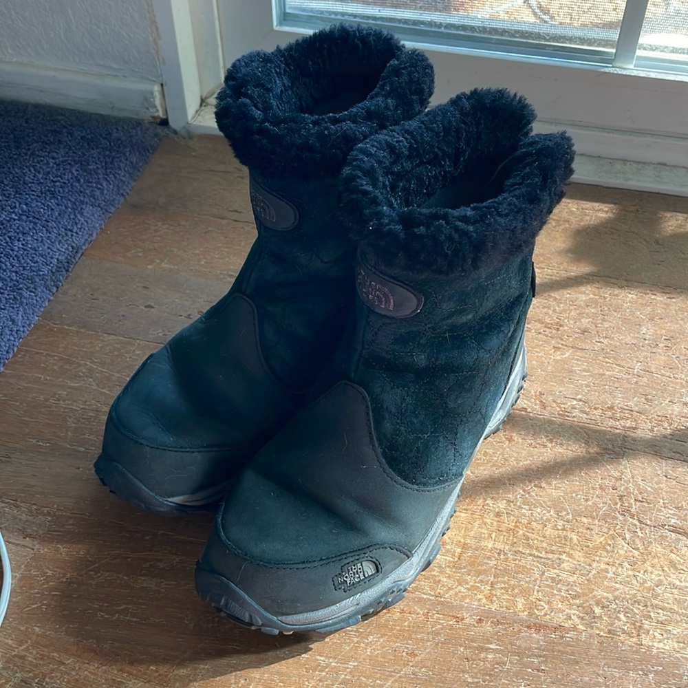 The North Face Waterproof Booties Boots GUC